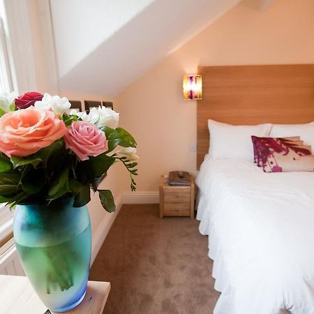 Acer Guest House York Chambre photo
