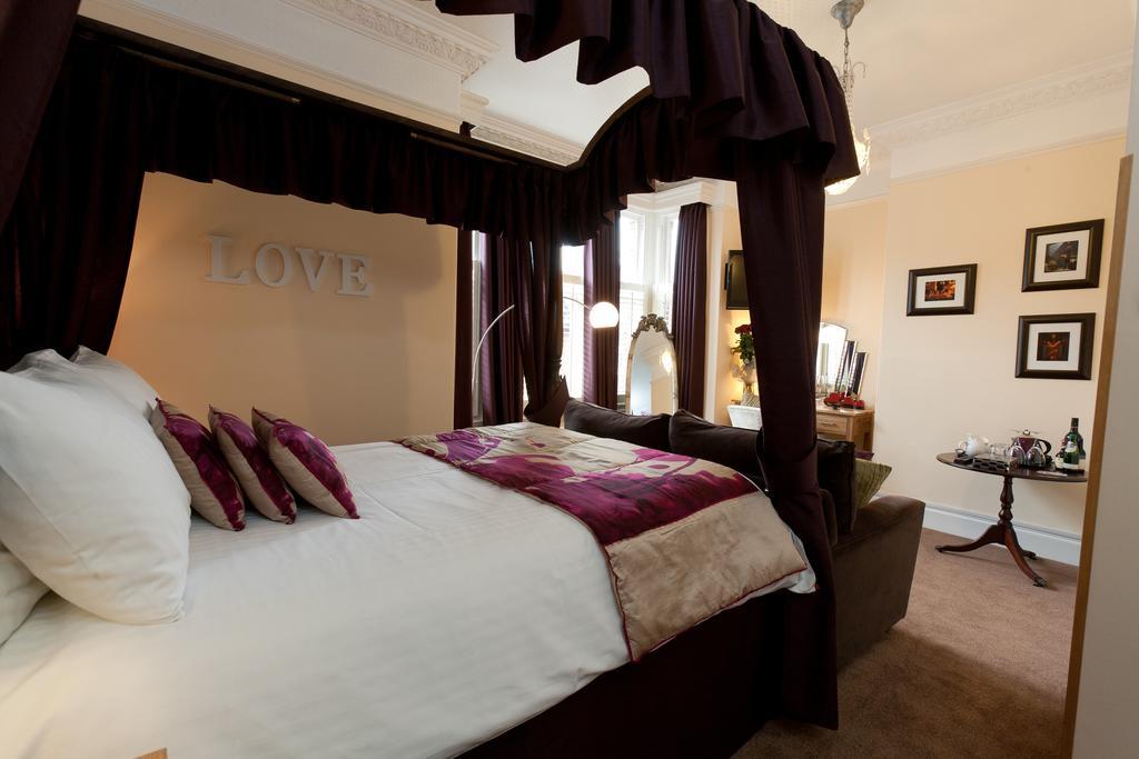 Acer Guest House York Extérieur photo