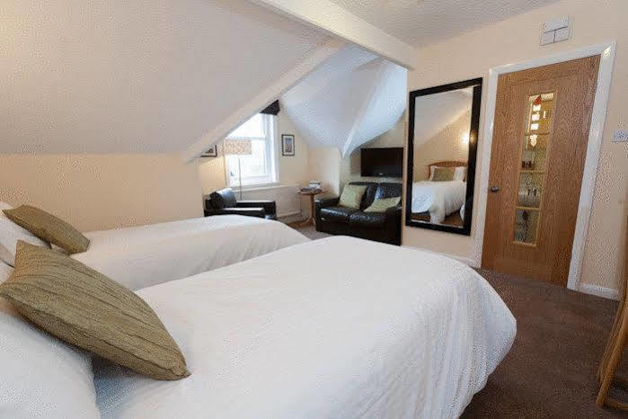 Acer Guest House York Extérieur photo